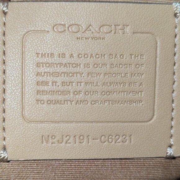 Coach Kristy shoulder bag. EUC! - Picture 5 of 10